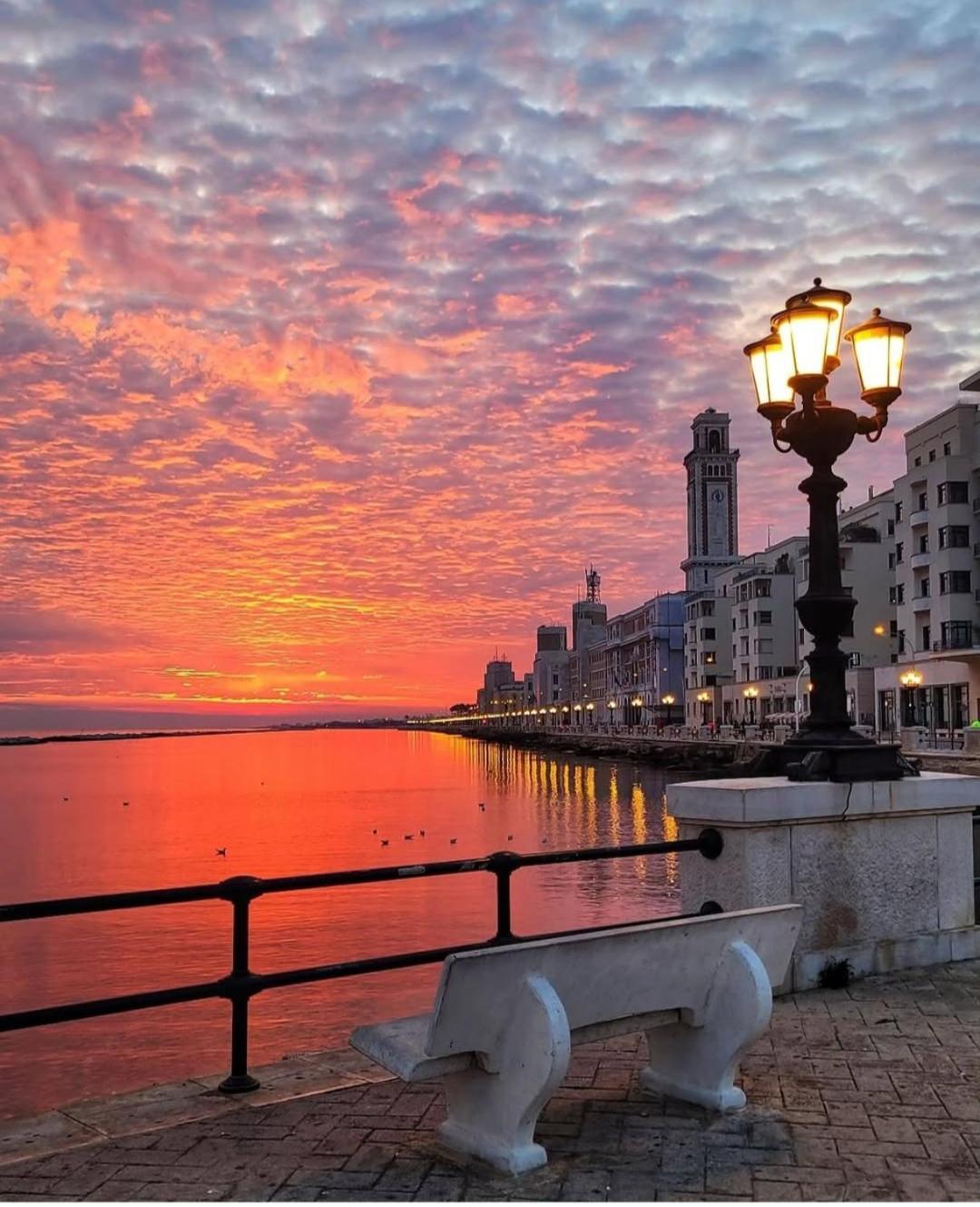Apartament D'Amar House Bari Zewnętrze zdjęcie